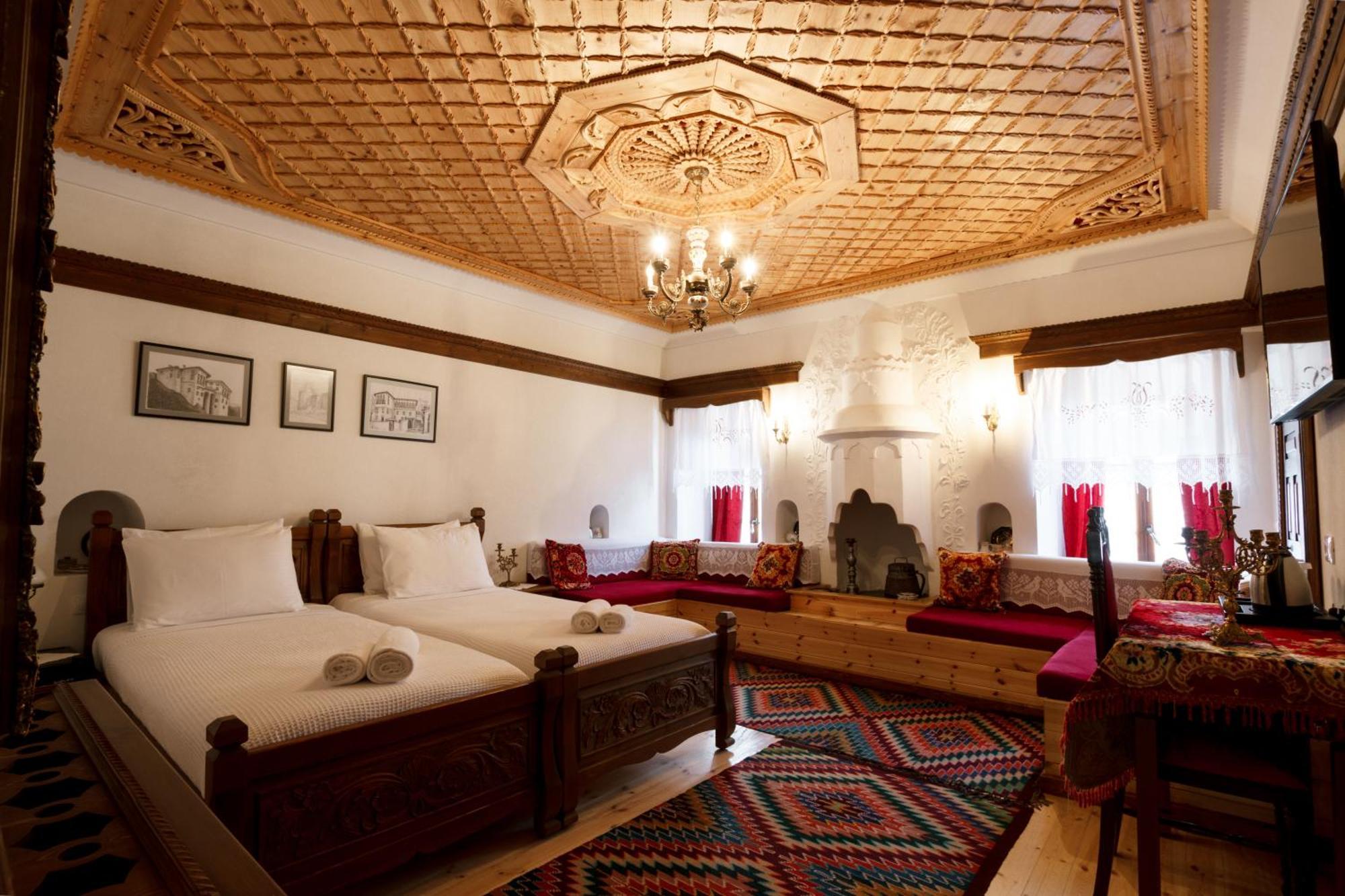 Boutique Hotel Musee Gjirokaster Luaran gambar
