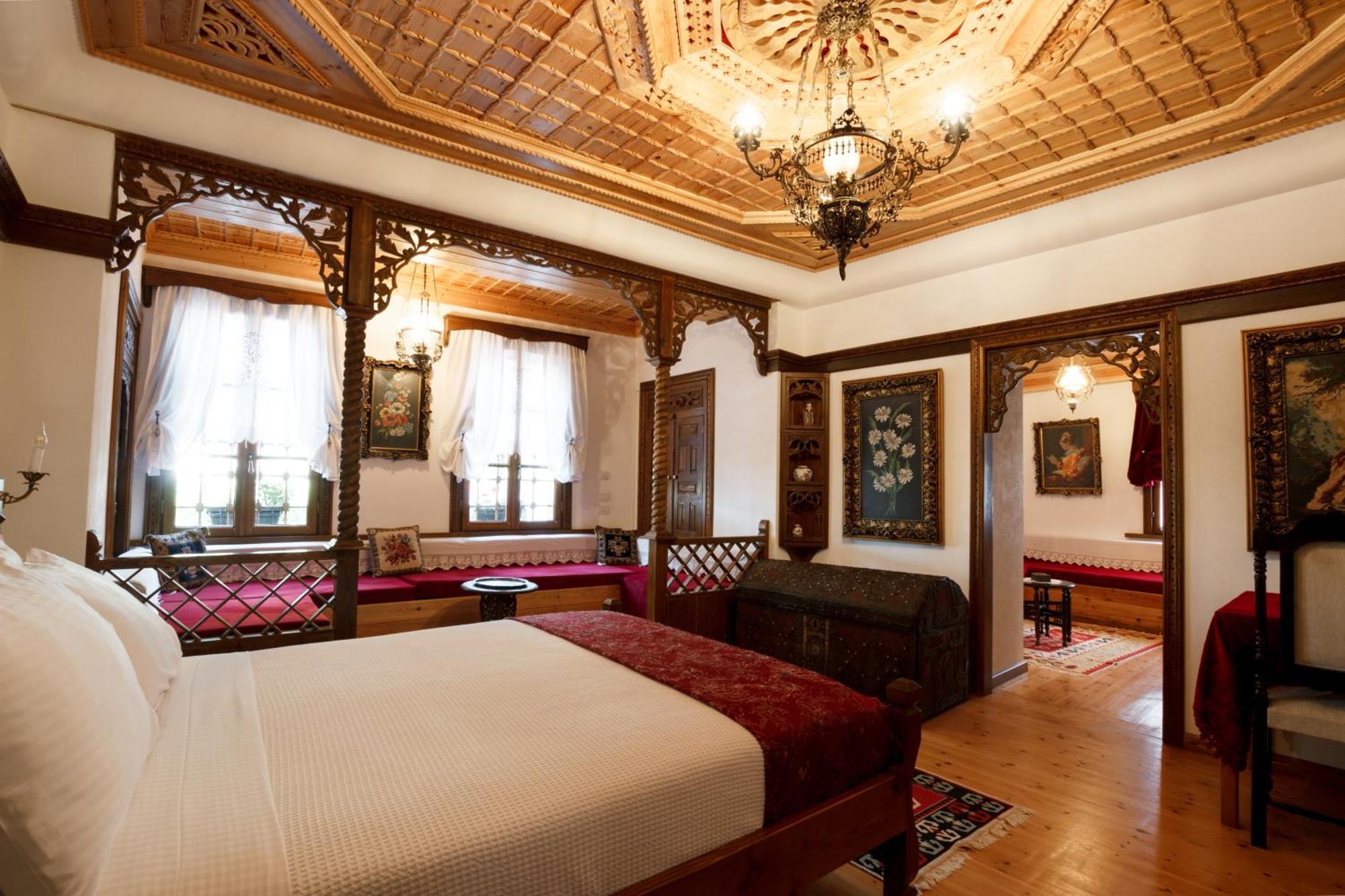 Boutique Hotel Musee Gjirokaster Luaran gambar