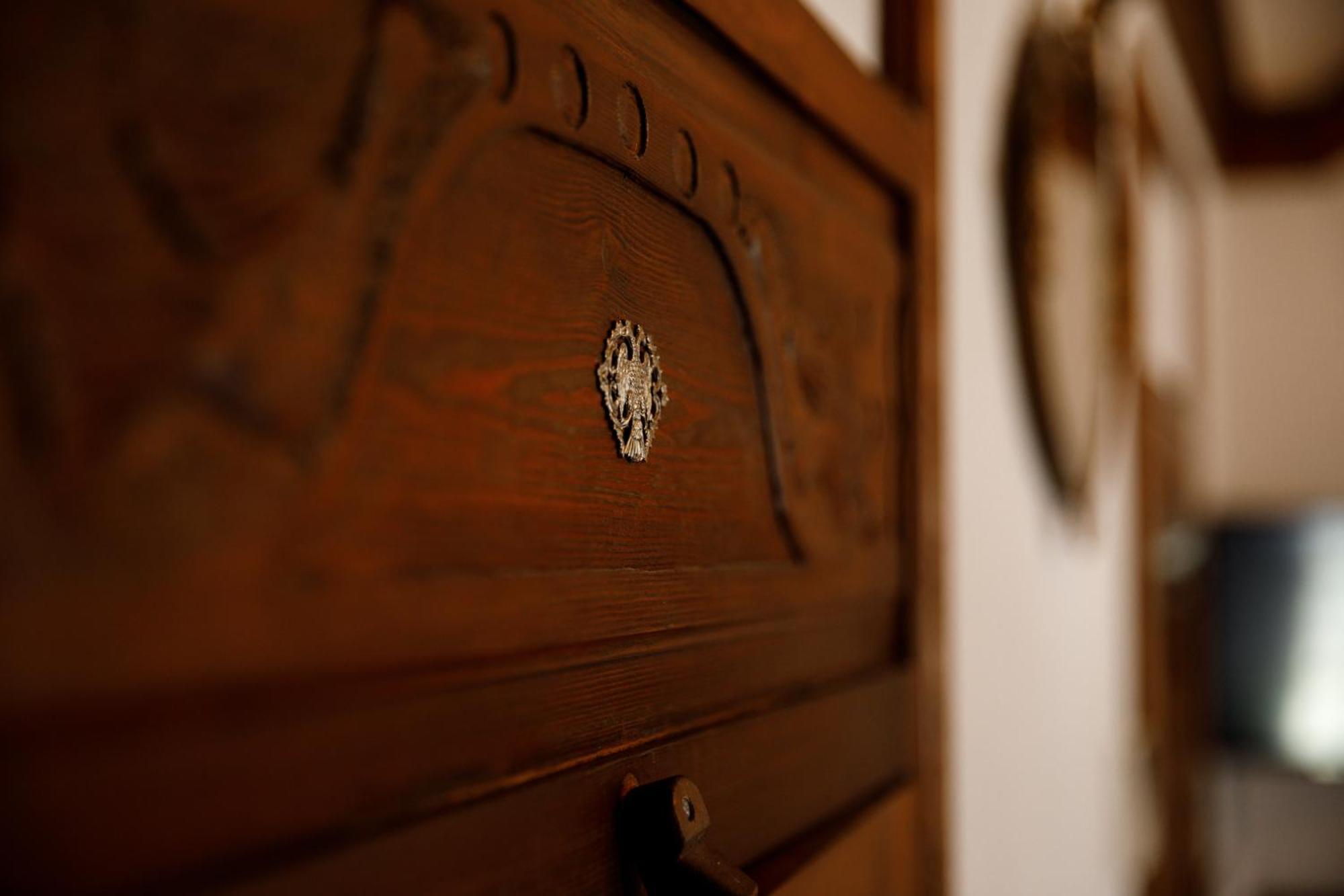 Boutique Hotel Musee Gjirokaster Luaran gambar