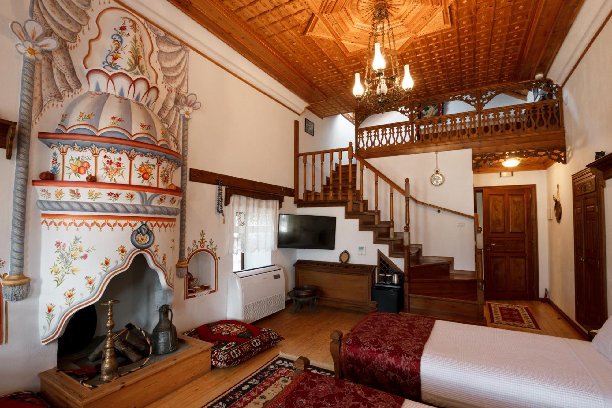 Boutique Hotel Musee Gjirokaster Luaran gambar
